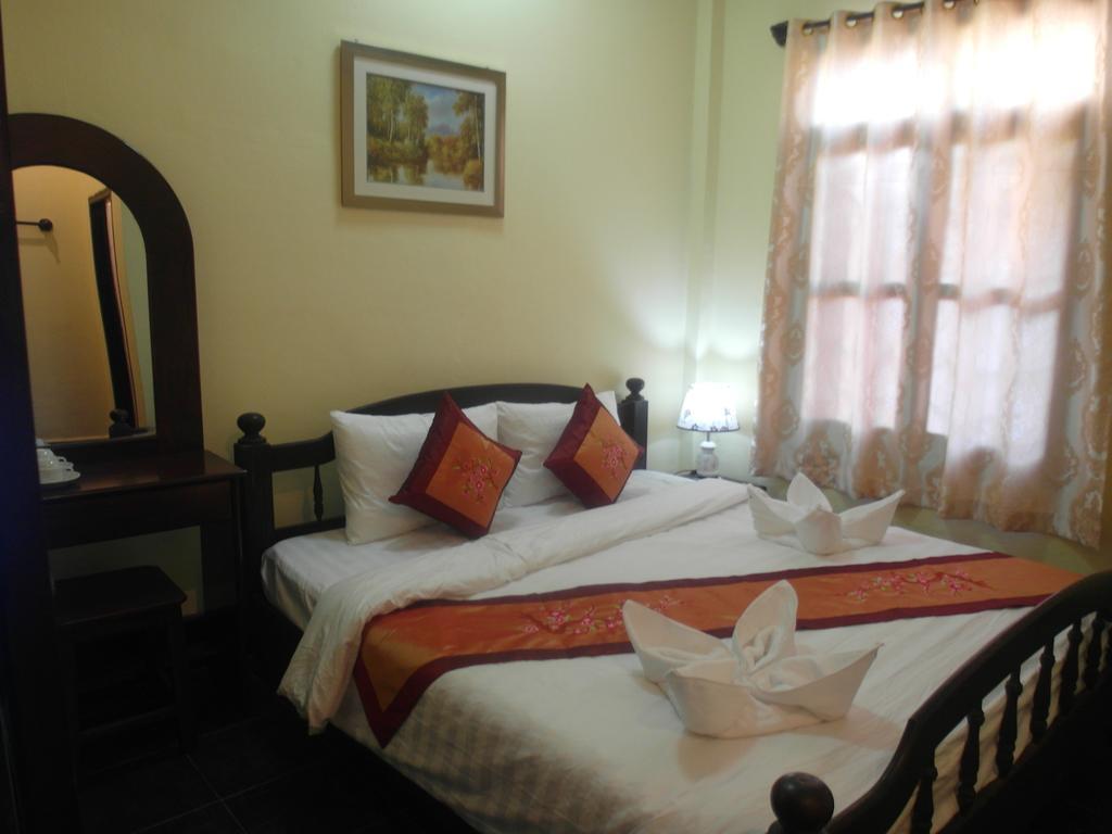 Kinnaly Place House Luangprabang Szoba fotó